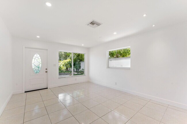 Foto del edificio - 441 NW 1st Way