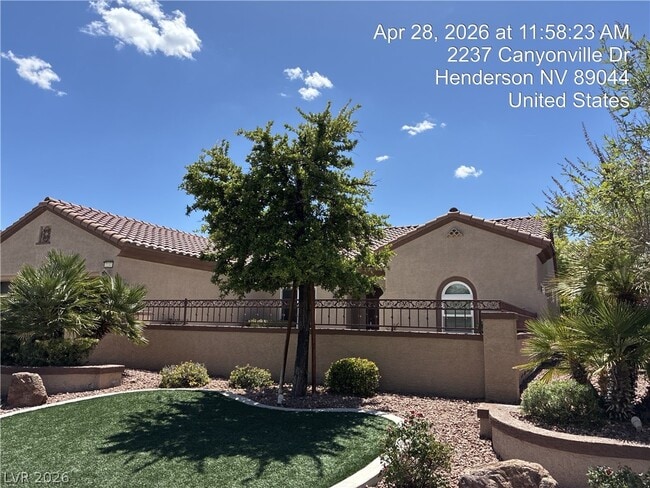 Building Photo - 2237 Canyonville Dr
