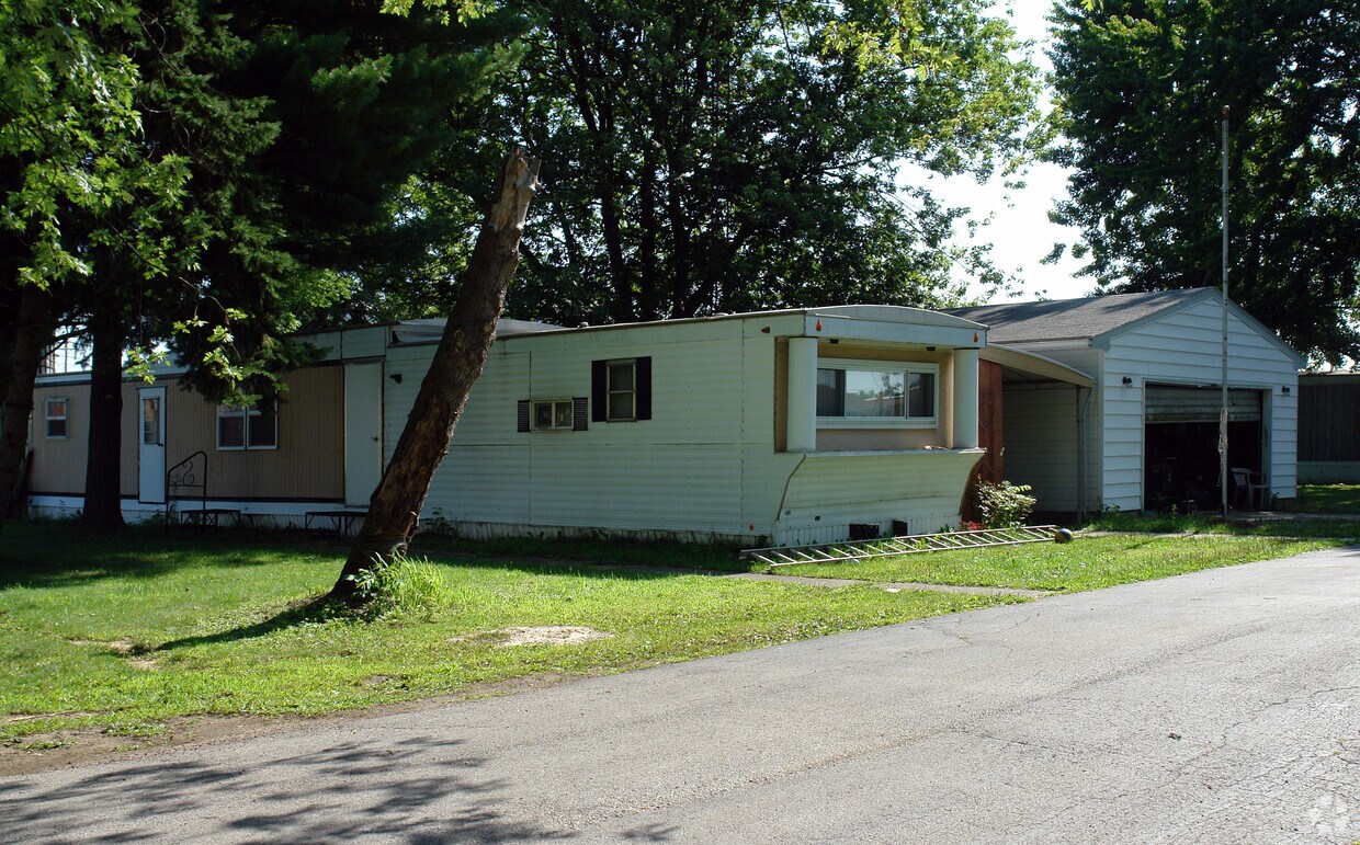 100 Clair Dr, Green Springs, OH 44836 Apartments in Green Springs, OH