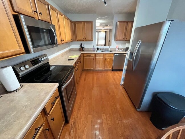 Photo - Prime Location Townhome