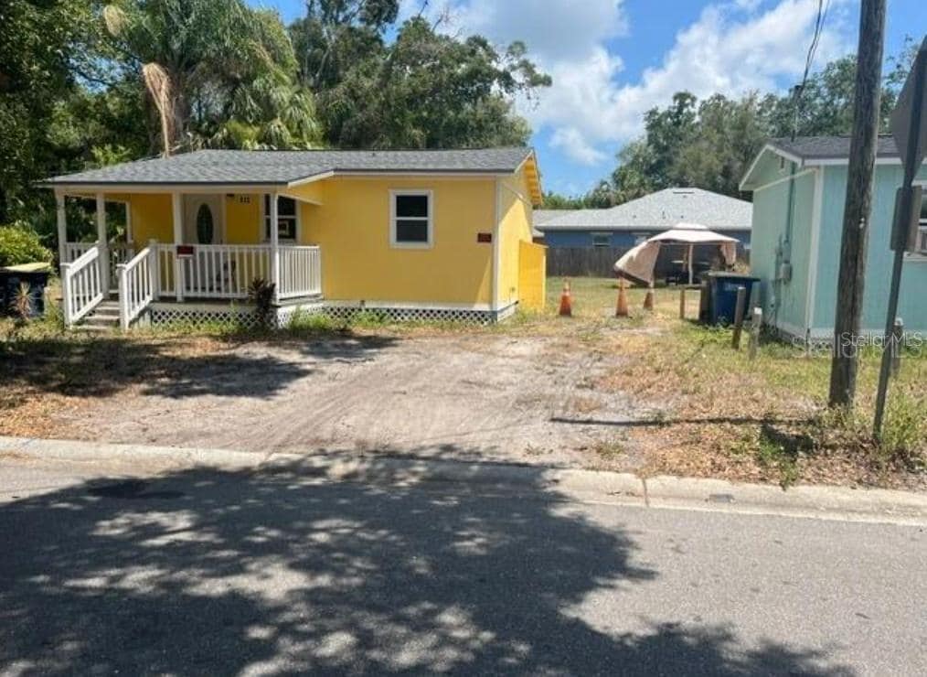 Primary Photo - 912 Engman St