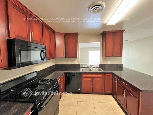 Foto del edificio - 3078 Bridgeford Dr