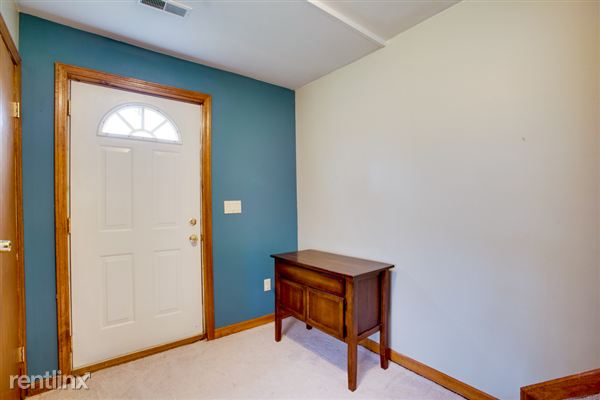 Building Photo - 2484 Allerton Rd
