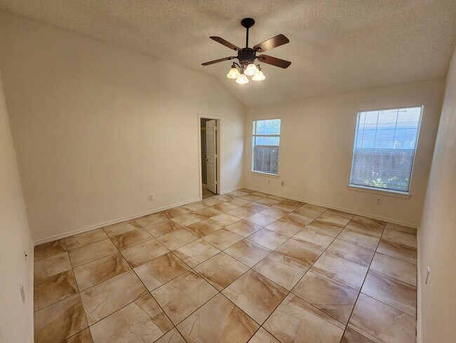 Building Photo - Nice Single Story Home in Keller off Burse...