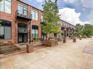 Building Photo - 300 South St Building Photo - 300 South St