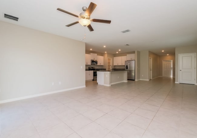 Building Photo - 107 Grinnell Pl