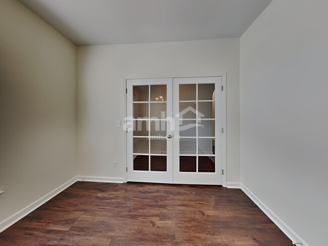 Building Photo - 13136 Braybourne Pkwy