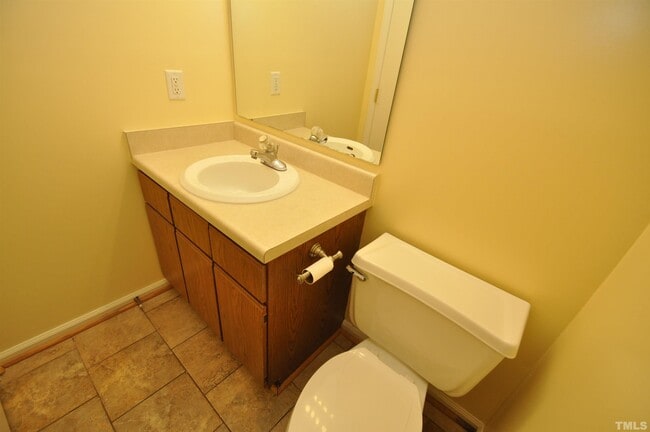 Building Photo - 6200 Deerwood Pl