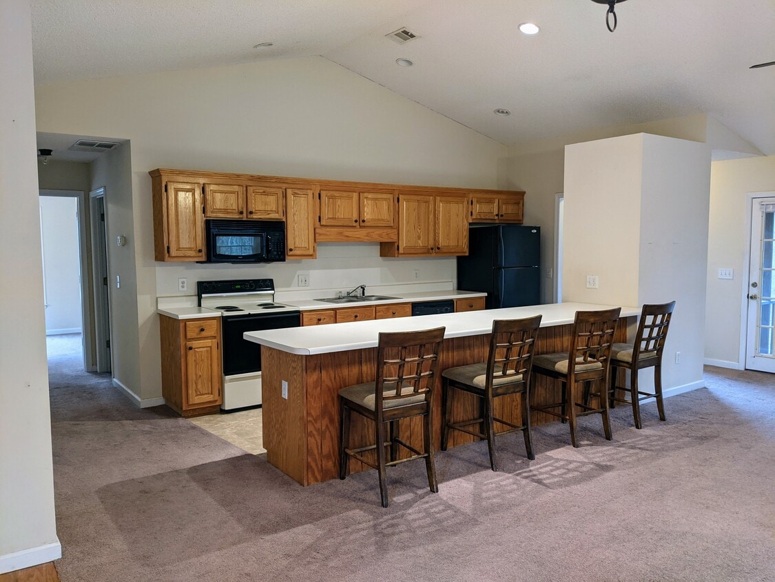 311 River Lodge Dr A, ELLIJAY, GA 30540 Townhome Rentals in ELLIJAY