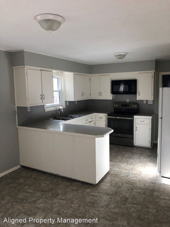 Building Photo - 3 br, 1 bath House - 127 Gary St