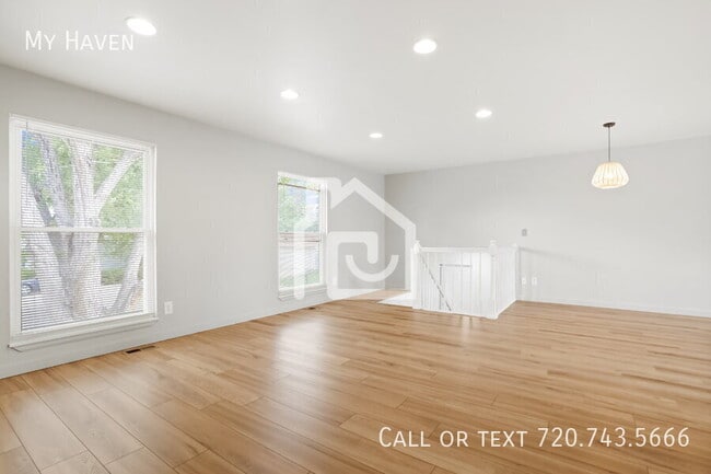 Building Photo - 16205 E Villanova Pl