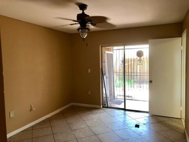 Foto del edificio - Sierra Ridge # 2