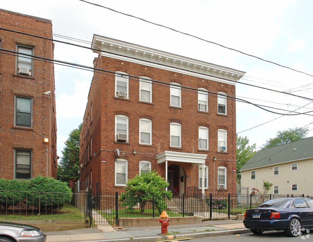 Foto del edificio - 162 Lawrence St