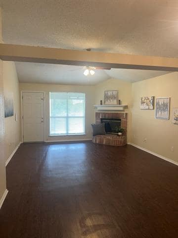 Building Photo - 10409 Pleasant Mound Dr