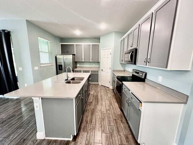 Building Photo - 2461 Firstlight Wy