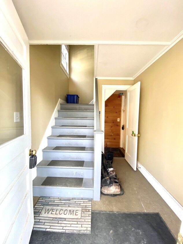 31 Collette St, Waterville, ME 04901 Apartments in Waterville, ME