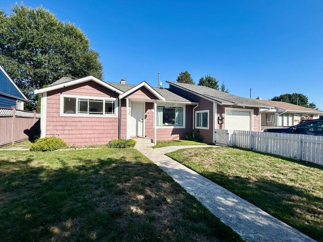 Foto del edificio - West Seattle House