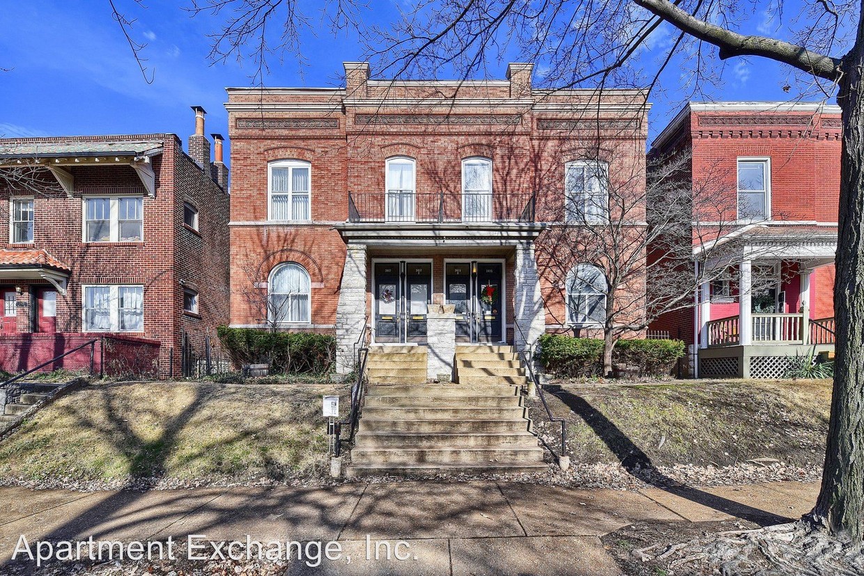 Primary Photo - 3415 Magnolia Ave