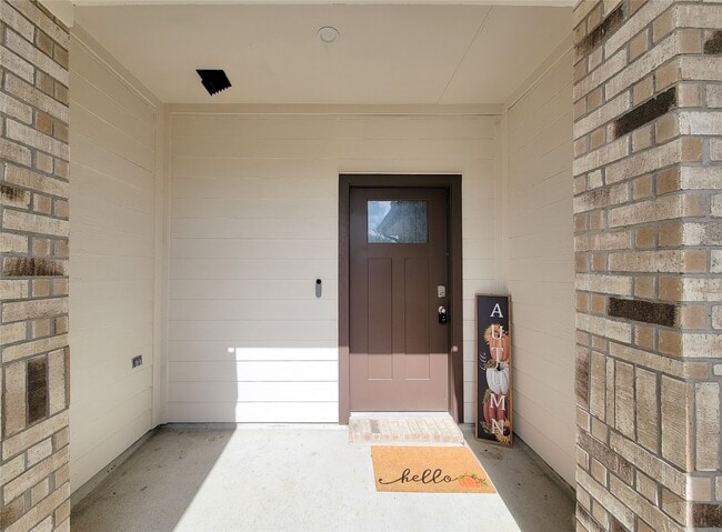 Building Photo - 2519 Ocean Jasper Dr