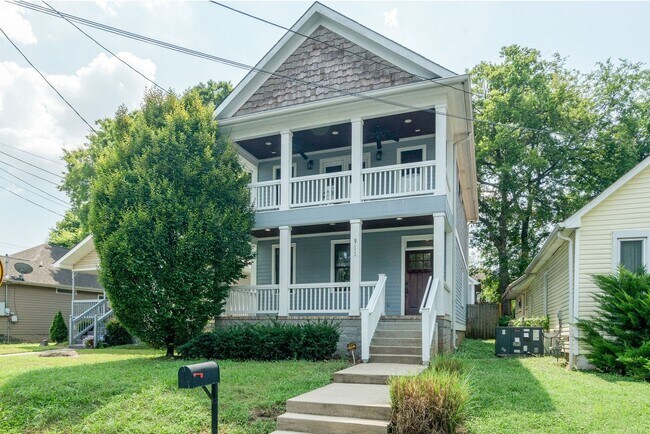 Photo - Stunning 3BE/2.5BA home in the heart of Ho...