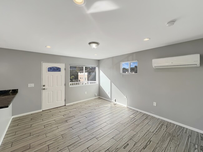 Building Photo - 6093 Severin Dr