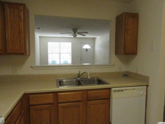 Building Photo - 124 Beaver Creek Ct