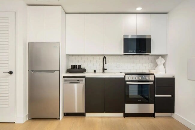 Interior Photo - Miles at Harvard | Live Simply ||Co-Living