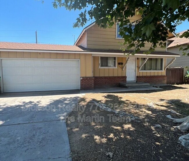 Building Photo - 2540 Trident Way