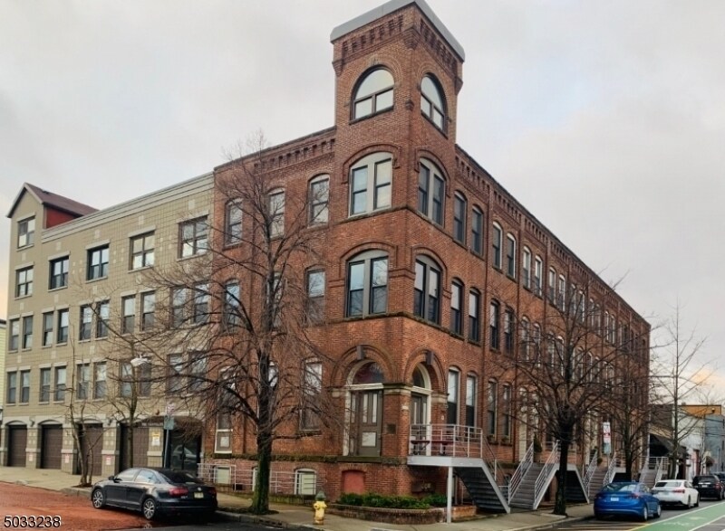 54 McWhorter St Unit 307, Newark, NJ 07105 Condo for Rent in Newark, NJ