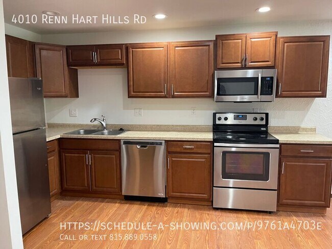 Building Photo - 4010 Renn Hart Hills Rd