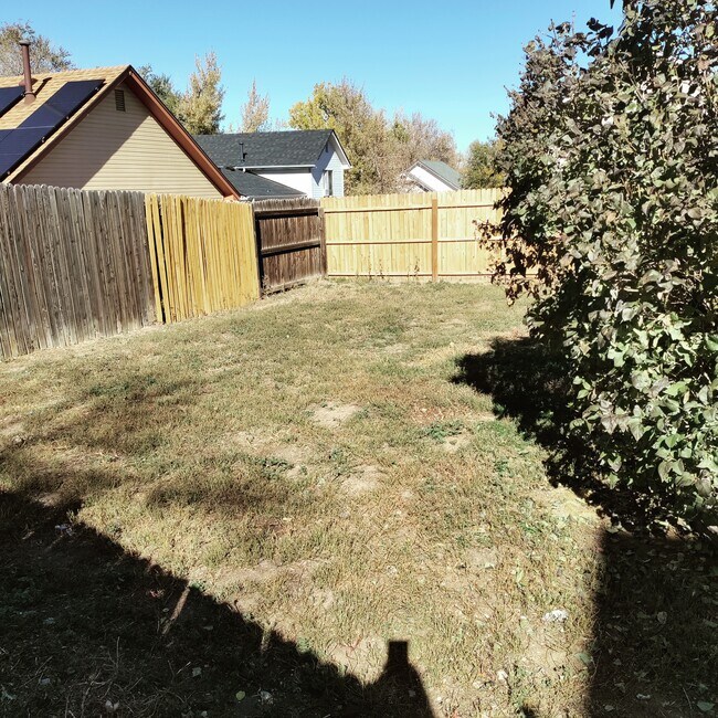 Foto del edificio - 4921 S Rifle Ct