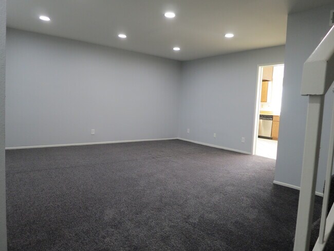 Foto del edificio - 2620 Huntington Dr