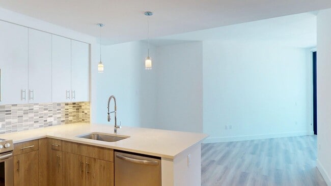 Interior Photo - Griffis West Palm