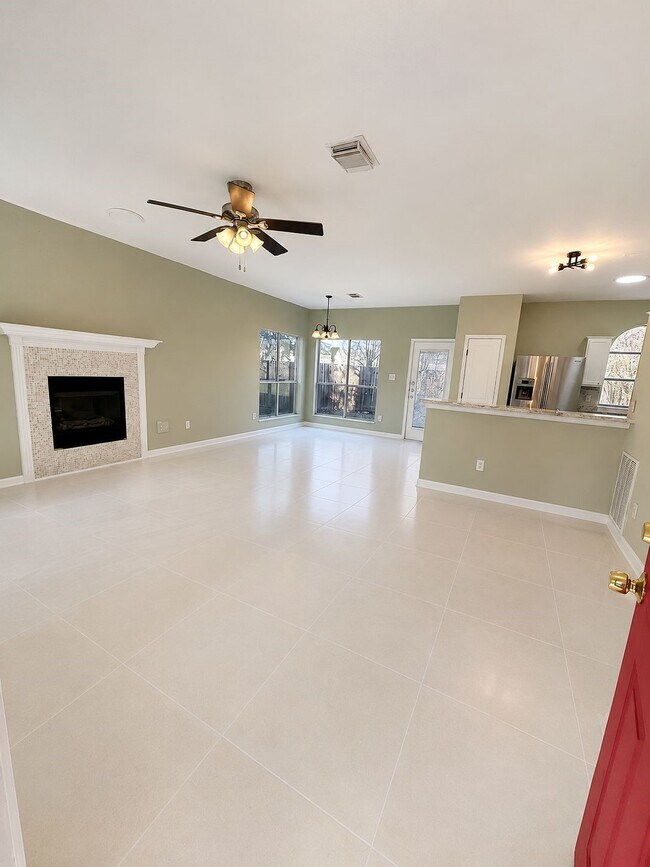 Building Photo - 23710 Prairie Bird Dr