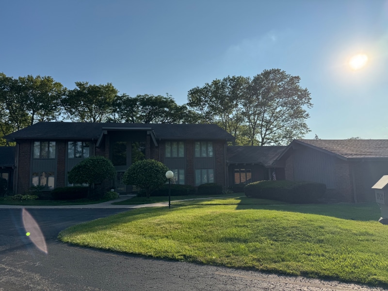 Primary Photo - 29620 Gleneagles Rd