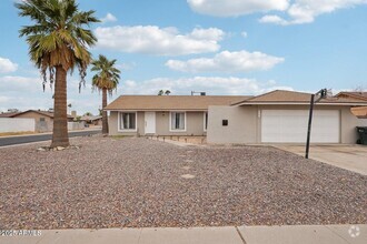 Building Photo - 3701 W Evans Dr