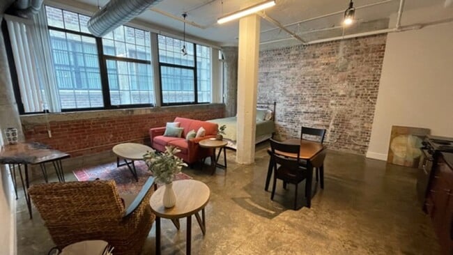 Interior Photo - 10th Street Lofts