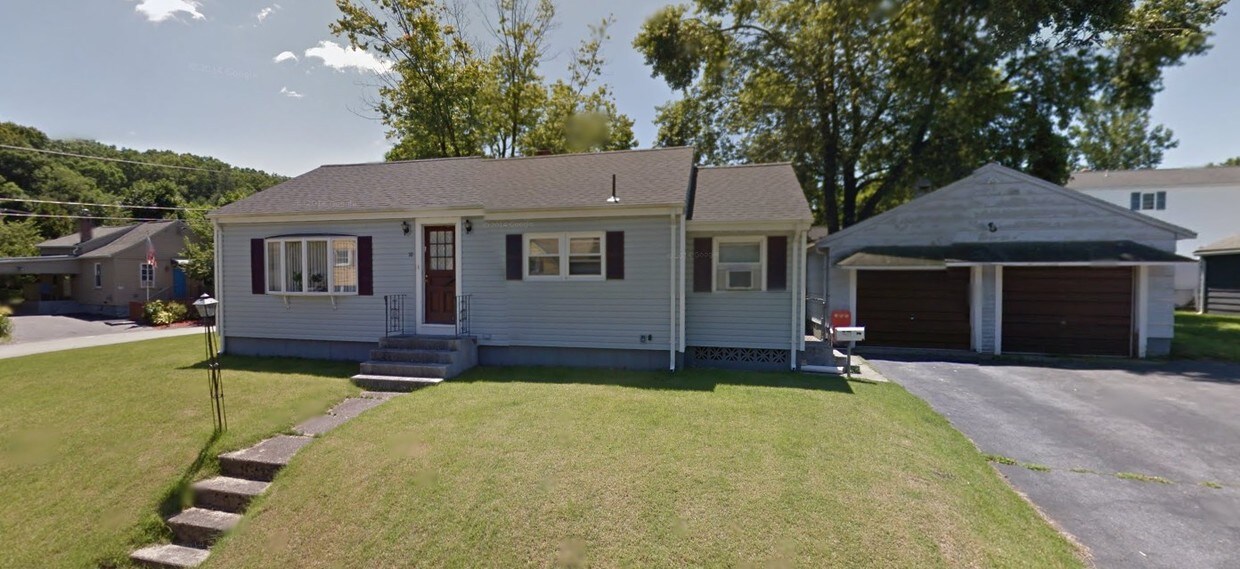 10 Sidney Ave, Woonsocket, RI 02895 House Rental in Woonsocket, RI