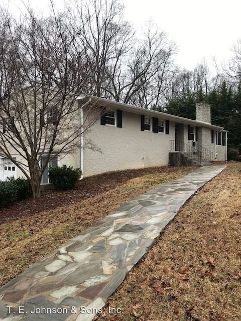 Building Photo - 3 br, 2.5 bath House - 4255 Bower Lane