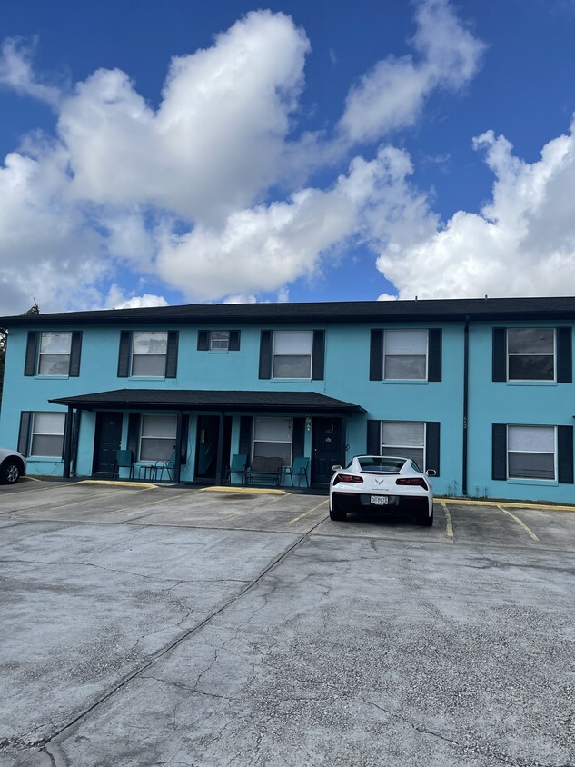 2 habitaciones, 1 baño Apartamento en alquiler - 662 Deltona Blvd