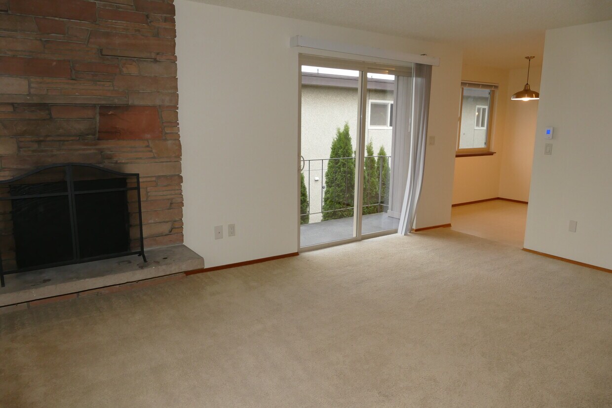 Primary Photo - 2032 NW 59th St