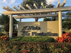 Building Photo - 18 Plantation Dr
