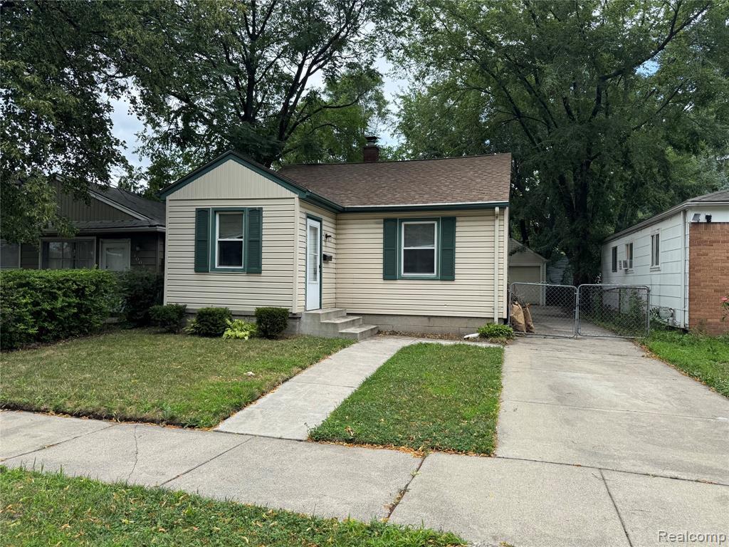Primary Photo - 1005 E Evelyn Ave