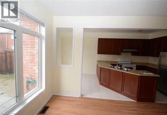 Building Photo - 5156 Angel Stone Dr