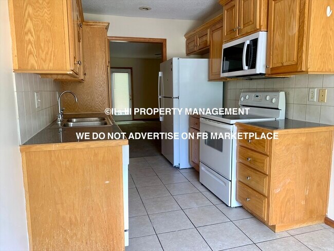 Foto del edificio - 5110 Hardy Ct