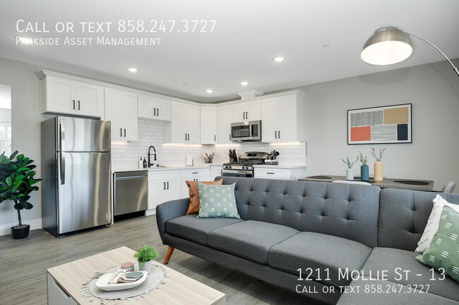 Foto del edificio - $1,000 Move-in Credit The Carl on Lauretta