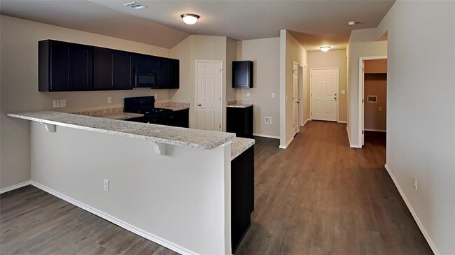 Building Photo - 9920 Rattlesnake Ln