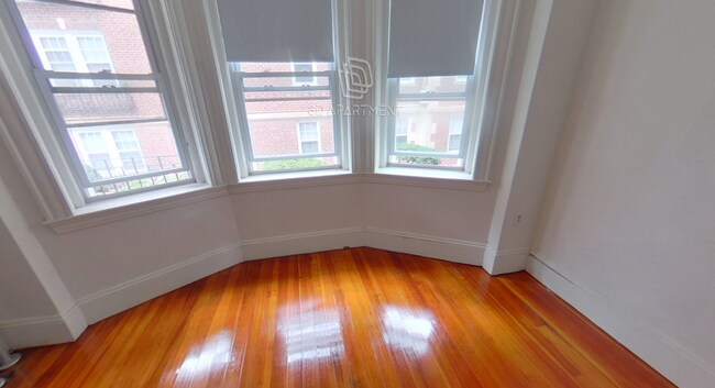 Foto del edificio - 152 Summer St