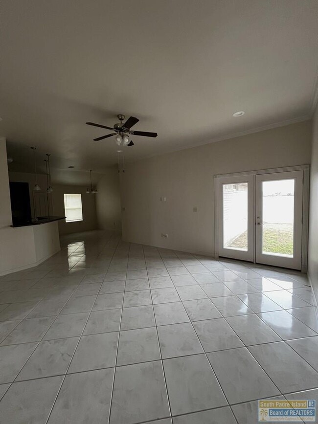 Building Photo - 4925 Ruidoso Pl