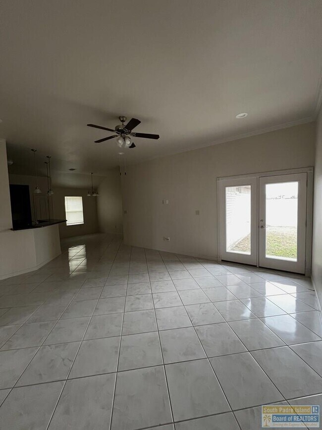 Foto del edificio - 4925 Ruidoso Pl